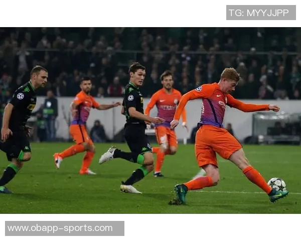 本坦库尔因铲球染红离场乌拉圭队在友谊赛中以1比5落后美国队 本坦库尔因铲球染红离场乌拉圭队在友谊赛中以1比5落后美国队