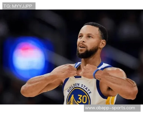 库里37岁仍是金州核心戈登创纪录却成悲情英雄引发热议 库里37岁仍是金州核心戈登创纪录却成悲情英雄引发热议